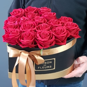 Flowerbox róże w sercu Luxury flowers XL