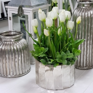 Kompozycja wiosenna Almina tulipany donica silver L
