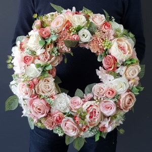 Wianek na drzwi kominek rattan Bloom 45cm