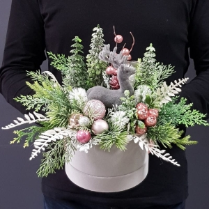 Flowerbox welur kompozycja świąteczna szary box i renifer