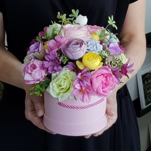 Flowerbox kwiaty w pudełku prezent 