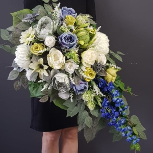 Kompozycja funeralna wiązanka nagrobna stroik na grób Anila 90cm