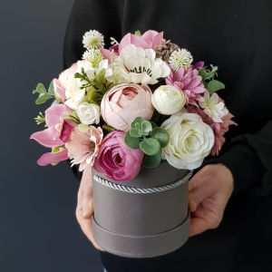 Flowerbox na prezent kwiaty premium box Zoia S