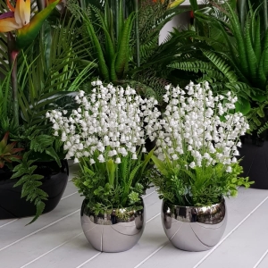 Konwalie silikon kompozycja donica Paola silver S