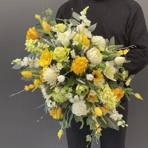 Kompozycja funeralna wiązanka nagrobna stroik na grób Lorena spring wz.2