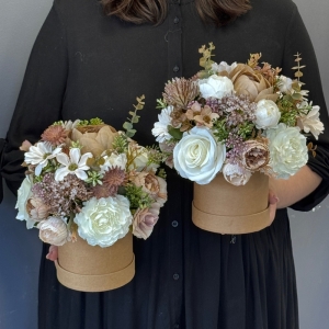 Flowerbox kwiaty kompozycja w pudełku Irsa S wz. 1