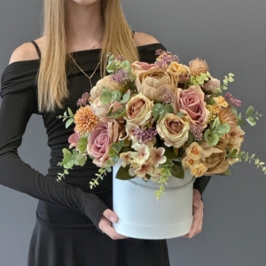 Flowerbox kwiaty kompozycja w pudełku Felicia XL