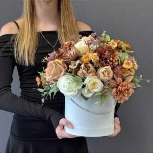 Flowerbox Rosalie kwiatowa harmonia kwiaty sztuczne premium L