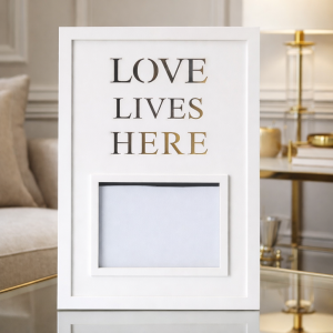 Ramka tablica LOVE napis ażur LED